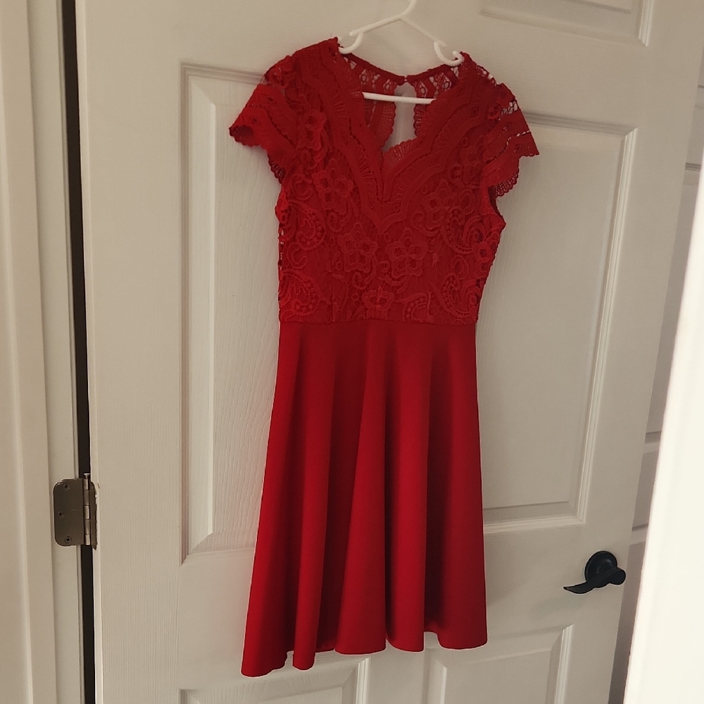 Rare Editions Scarlet Dress with Lace Trim